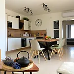 Lavanda Villa