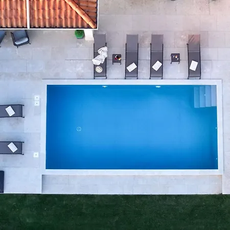 Lavanda Villa Muntrilj